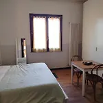 Il Cielo Di Lucio Guest house 3*