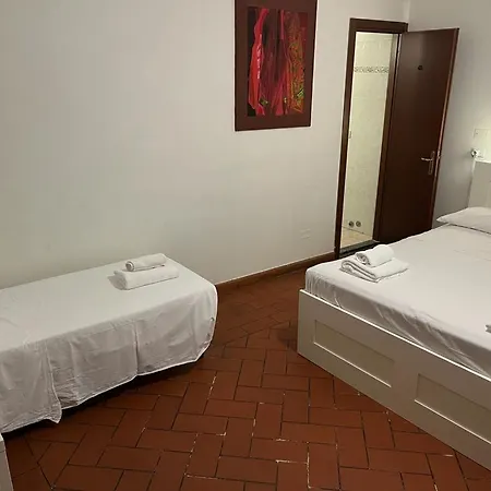 Il Cielo Di Lucio Guest house 3*